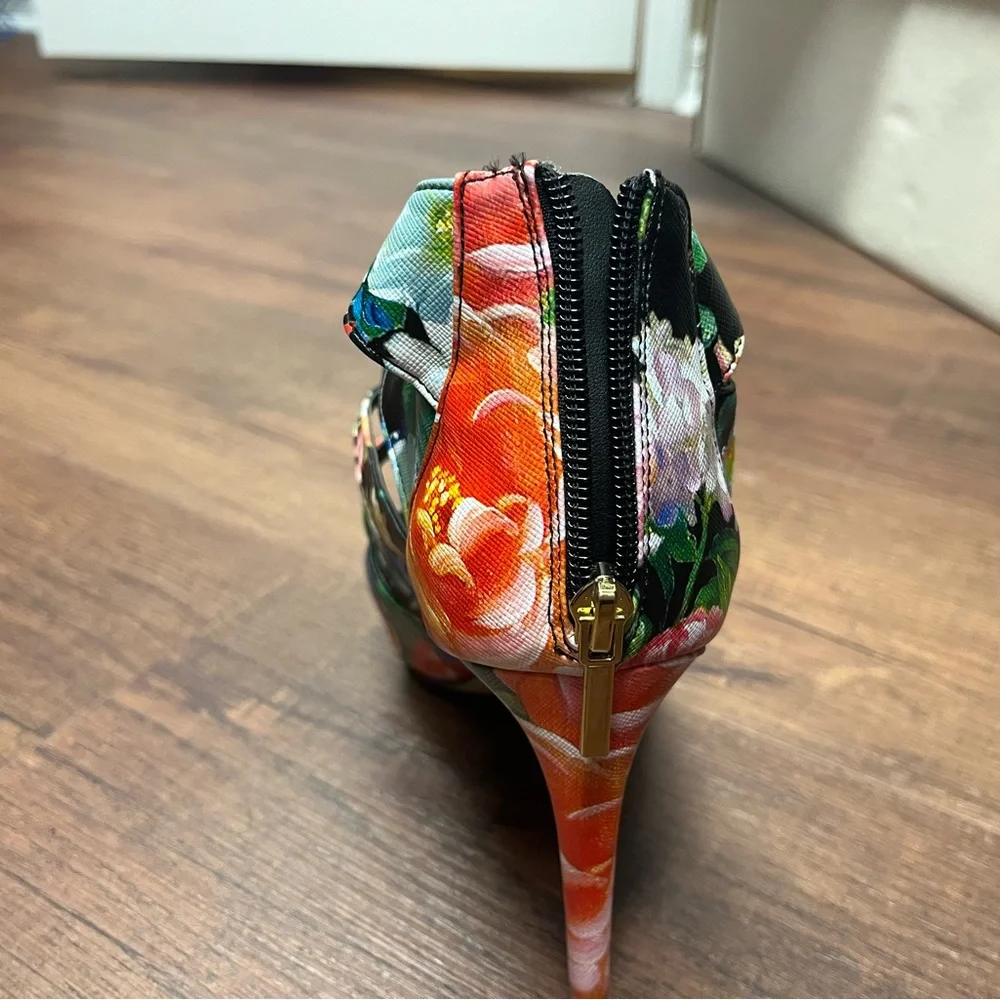Madden Girl Raceyyy Floral Lace Up Heels With Zipper Back Size 10
